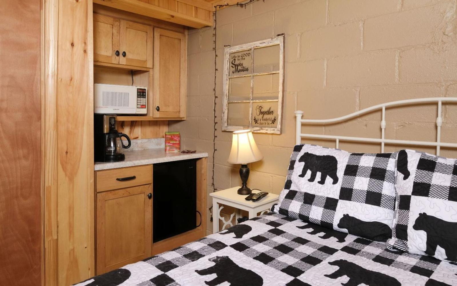Karens Cozy Cottage 蓋特林堡 外观 照片