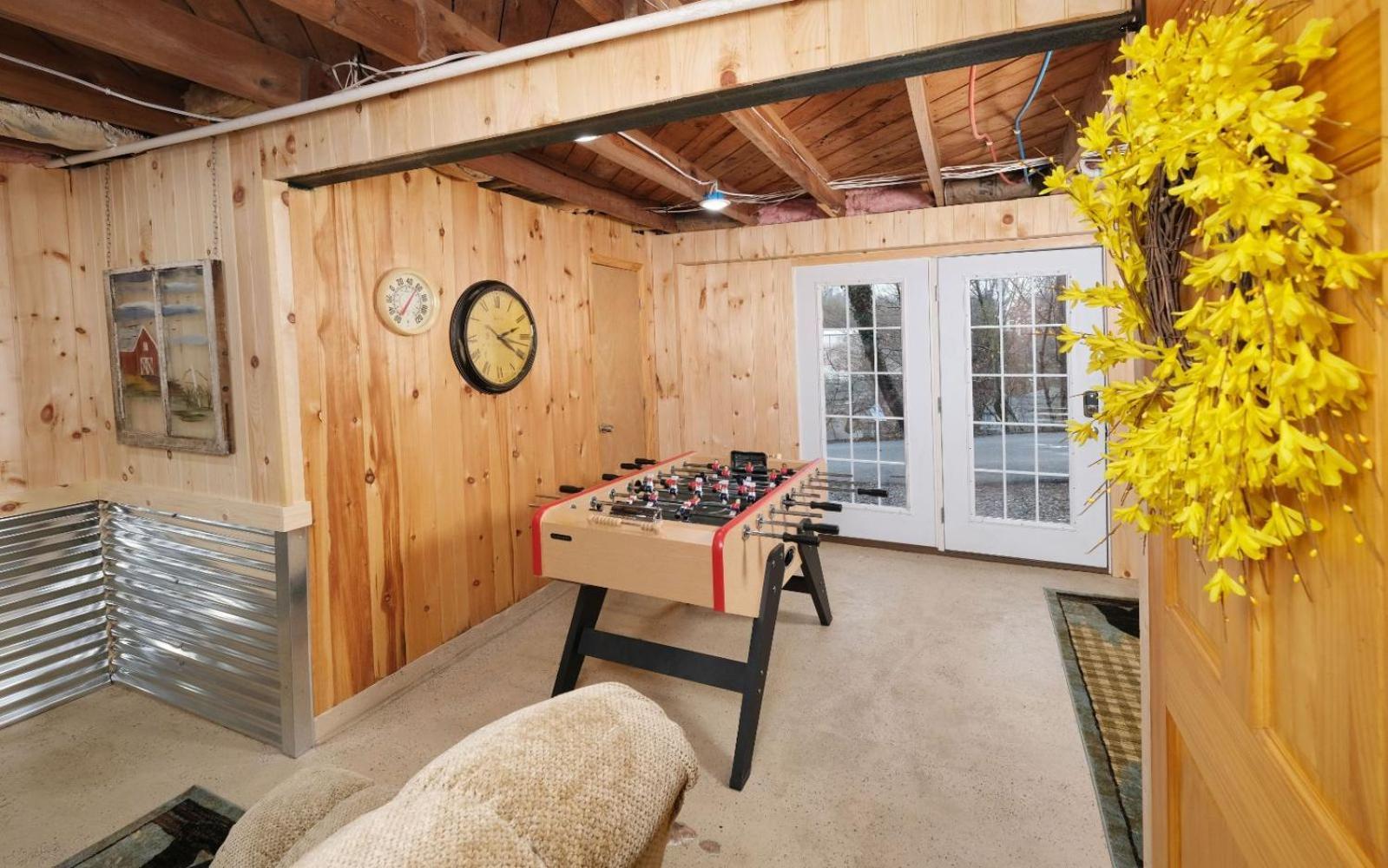 Karens Cozy Cottage 蓋特林堡 外观 照片