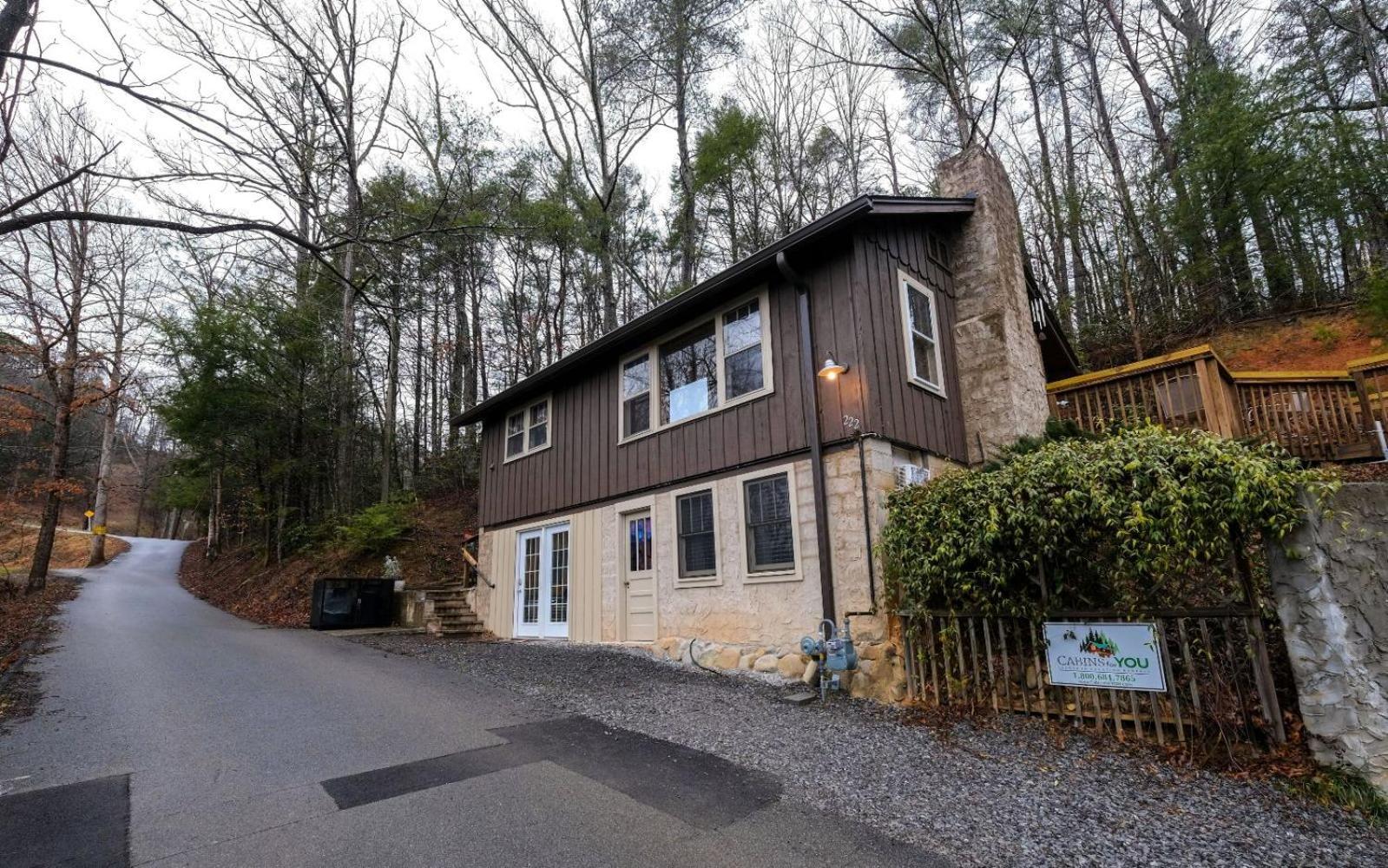 Karens Cozy Cottage 蓋特林堡 外观 照片